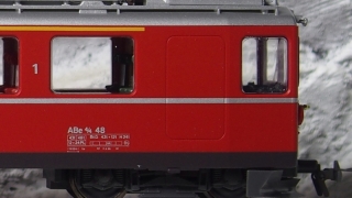 BEMO 1366 128 - RhB ABe 4/4 II 48 Elektrotriebwagen Berninabahn 1./2. Klasse, rot DIGITAL