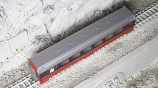 D+R 22494 - RhB B 2494 Personenwagen EW IV verkürzt 4-achsig 2. Klasse, rot/dunkelgrau - Berninabahn