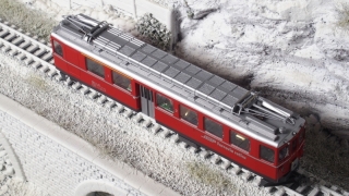 BEMO 1366 128 - RhB ABe 4/4 II 48 Elektrotriebwagen Berninabahn 1./2. Klasse, rot DIGITAL
