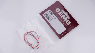 BEMO 4290 000 H0m - Gleis Standard Metallschienenverbinder mit Anschlusskabel - 1x rot, 1x schwarz