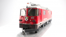 BEMO 9258 153 0m - RhB Ge 4/4 II 613 "Domat/Ems" Elektrolokomotive, rot - eckige Lampen