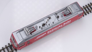 BEMO 1359 174 - RhB Ge 4/4 III 644 Savognin Elektrolokomotive, Versuchslackierung rot Rhätische Bahn DIGITAL mit SOUND - EINMALIGE AUFLAGE 2020