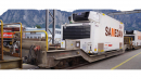 BEMO 2289 114 - RhB Sb-v 7727 Containertragwagen 4-achsig, dunkelgrau - Beladung Container Migros WB004 "SAMEDAN", weiss