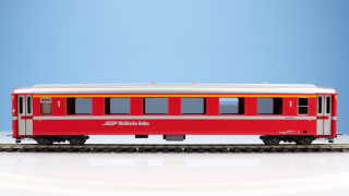 Bemo 3245 Mitteleinstiegswagen RhB H0m OVP NEU (Neu und originalverpackt) in St-Aubin-Sauges für
