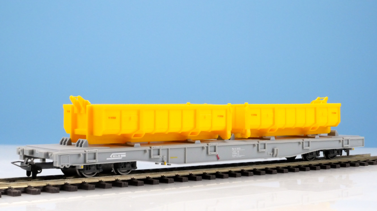 BEMO 2281 103 - RhB Rp-w 8353 Flachwagen 4-achsig, hellgrau - Ladegut ...