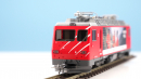 BEMO 1262 563 - MGB HGe 4/4 II 3 "Dom" Elektrolokomotive mit Zahnradantrieb, rot/weiss "Mitarbeiter"