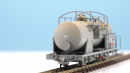 BEMO 2296 111 - RhB P 10001 Kesselwagen 2-achsig, leichte Rostverwitterung