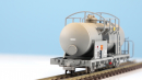 BEMO 2296 113 - RhB P 10003 Kesselwagen 2-achsig, leichte Rostverwitterung