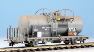 BEMO 2296 329 - MOB Uhk P 899 Kesselwagen 2-achsig, leichte Rostverwitterung