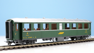 BEMO 3260 119 - RhB B 2229 Personenwagen 4-achsig 2. Klasse, grün - Stahlwagen