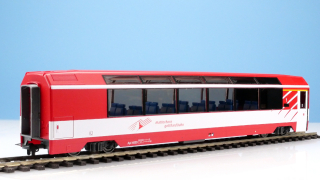 BEMO 3288 563 - MGB Api 4033 Panoramawagen 4-achsig 1. Klasss, rot/weiss
