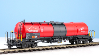 BEMO 2295 562 - MGB Uah 2882 Knickkesselwagen 4-achsig, rot "Alpin Cargo"