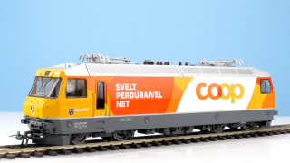 BEMO 1359 181 - RhB Ge 4/4 III 641 Elektrolokomotive "Maienfeld", bunt "coop" DIGITAL mit SOUND