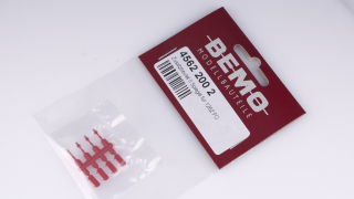BEMO 4562 200 2 - Zurüstbeutel II Spiegel rot für 1262 FO